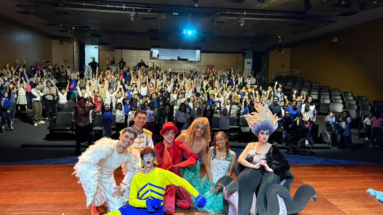 "A Pequena Sereia no Fundo do Mar — O Musical" Encanta Crianças e Reafirma a Importância da Formação Cultural na Infância